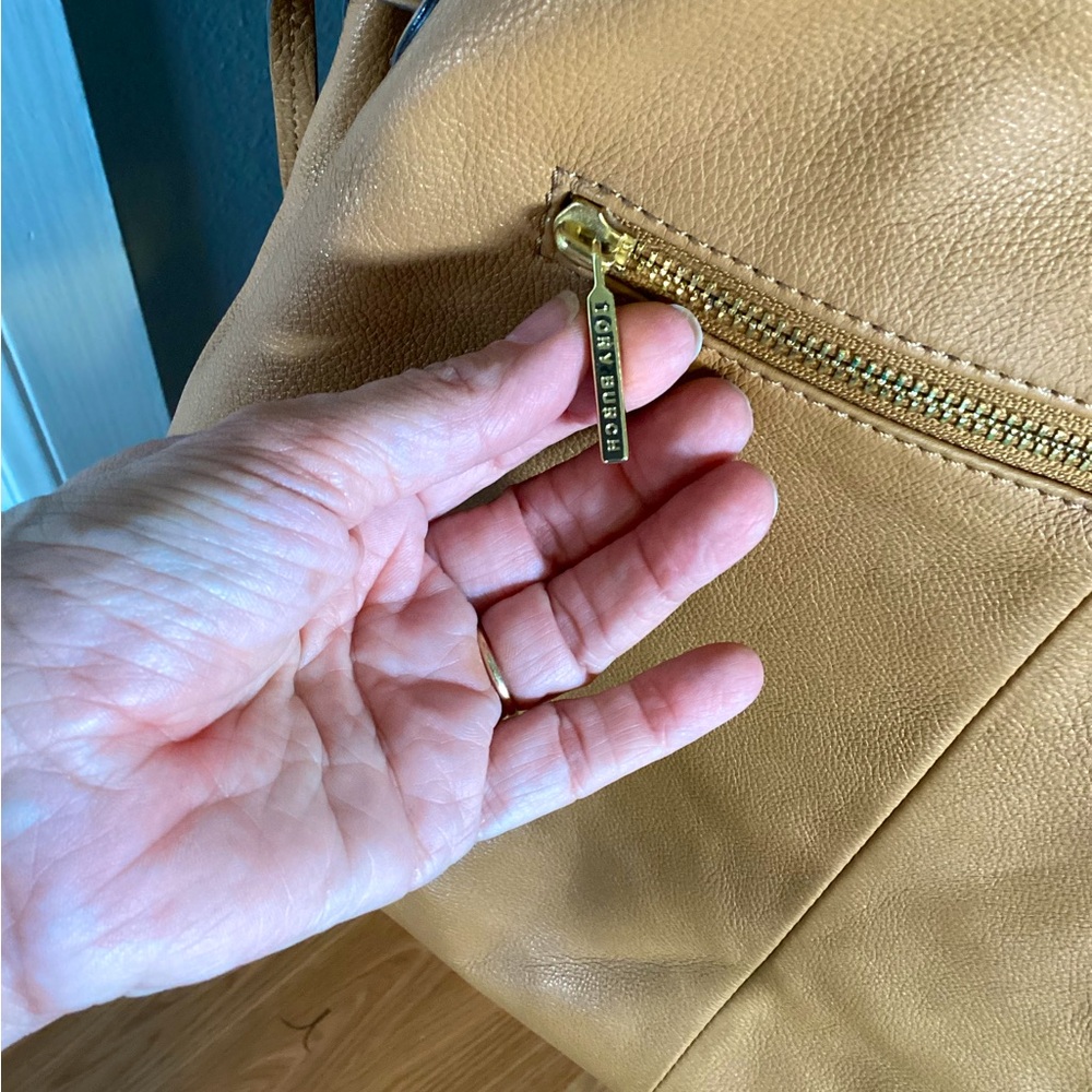 Tory Burch Marion Tote - Picture 9 of 15